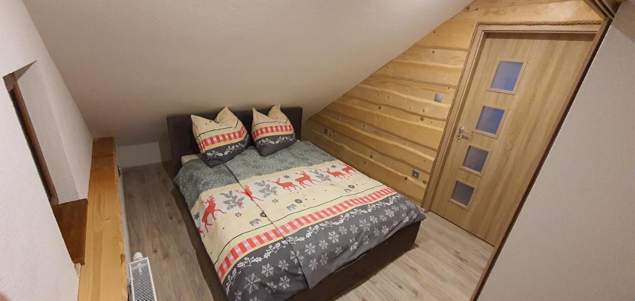 Apartmany Scarlett Mýto pod Ďumbierom Exterior foto